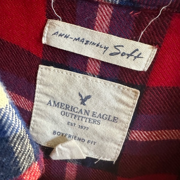 AE flannel - Picture 2 of 3